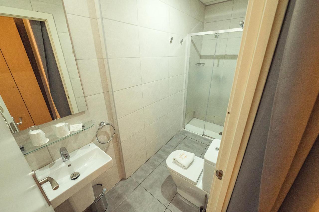 Hostal Live Natura Barcelona (Adults Only) Exterior foto