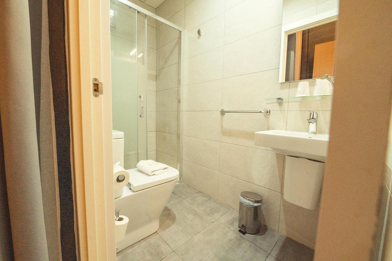 Hostal Live Natura Barcelona (Adults Only) Exterior foto