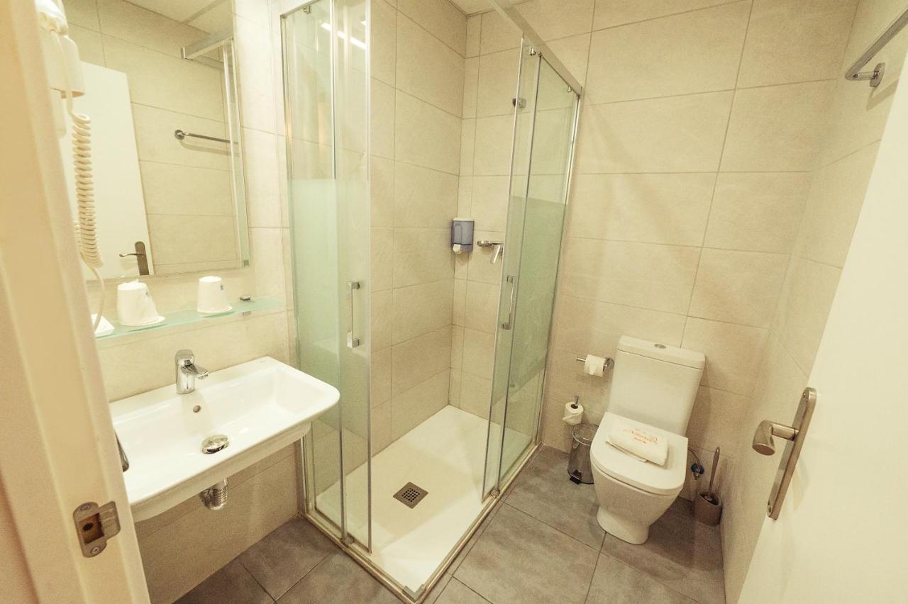 Hostal Live Natura Barcelona (Adults Only) Exterior foto