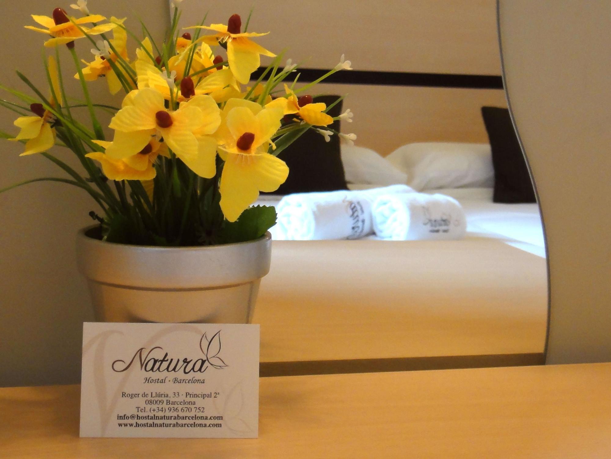 Hostal Live Natura Barcelona (Adults Only) Exterior foto