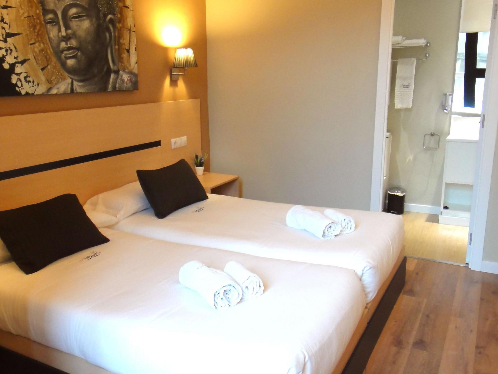 Hostal Live Natura Barcelona (Adults Only) Exterior foto